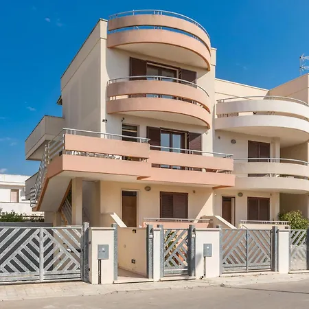 Lägenhet Terrazza By Barbarhouse Porto Cesareo